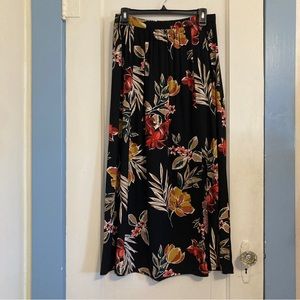 Patrons of Peace - Long Black Skirt - Red & Gold Floral Flower Design M Medium